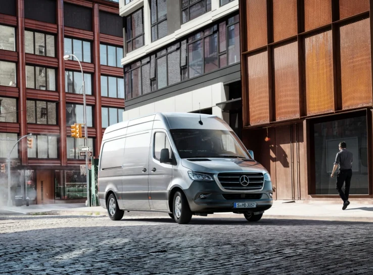 Sprinter - Furgon / Tourer / Wolne podwozie